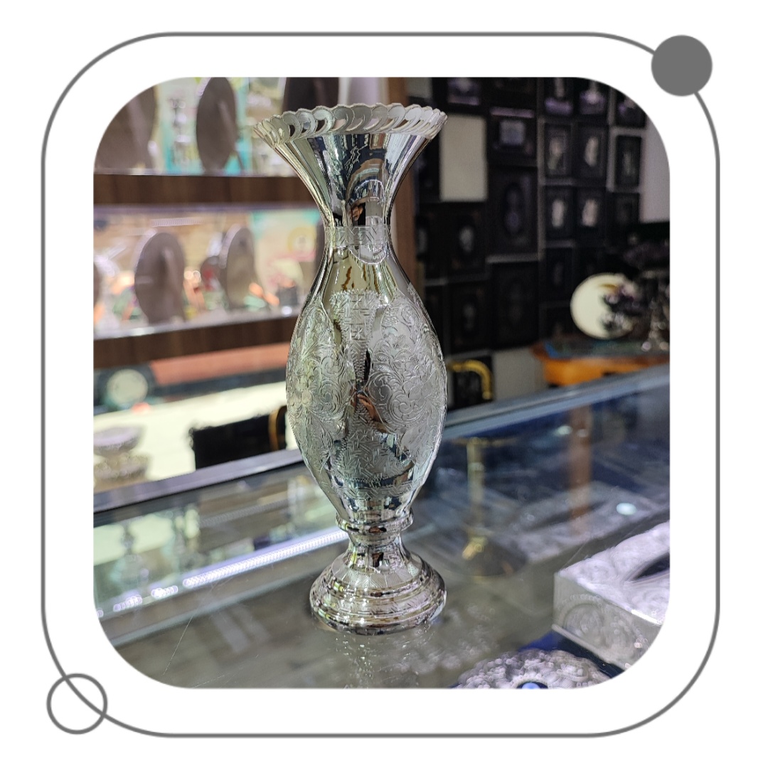 گلدان نقره باریک